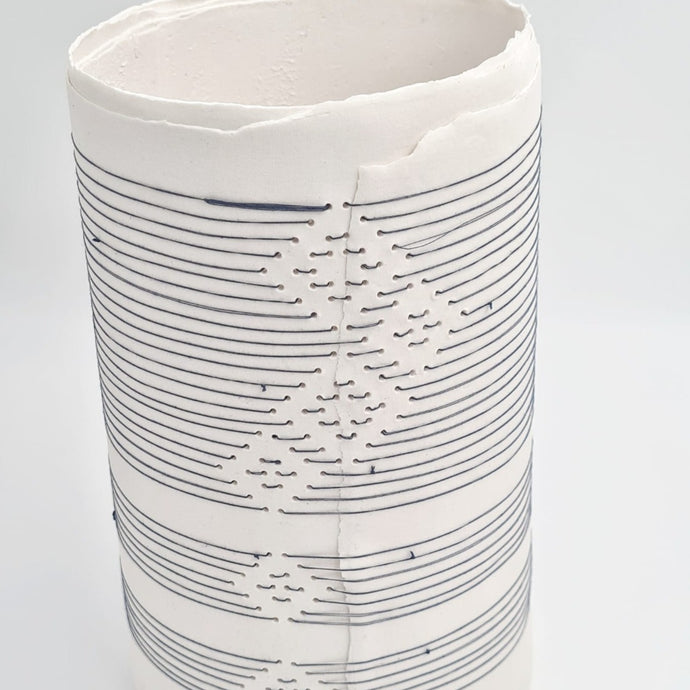 AYALA TZUR - medium ceramic vase #2- DUXSTYLE