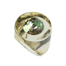 Load image into Gallery viewer, Miravidi Bijoux Bay Acrylic Ring in VANILLA- DUXSTYLE
