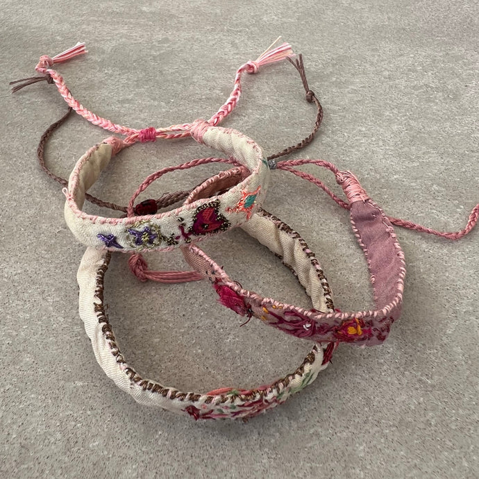 ANTOMOON Silk Embroidered Bracelet Medium - DUXSTYLE- The Neutral Collection