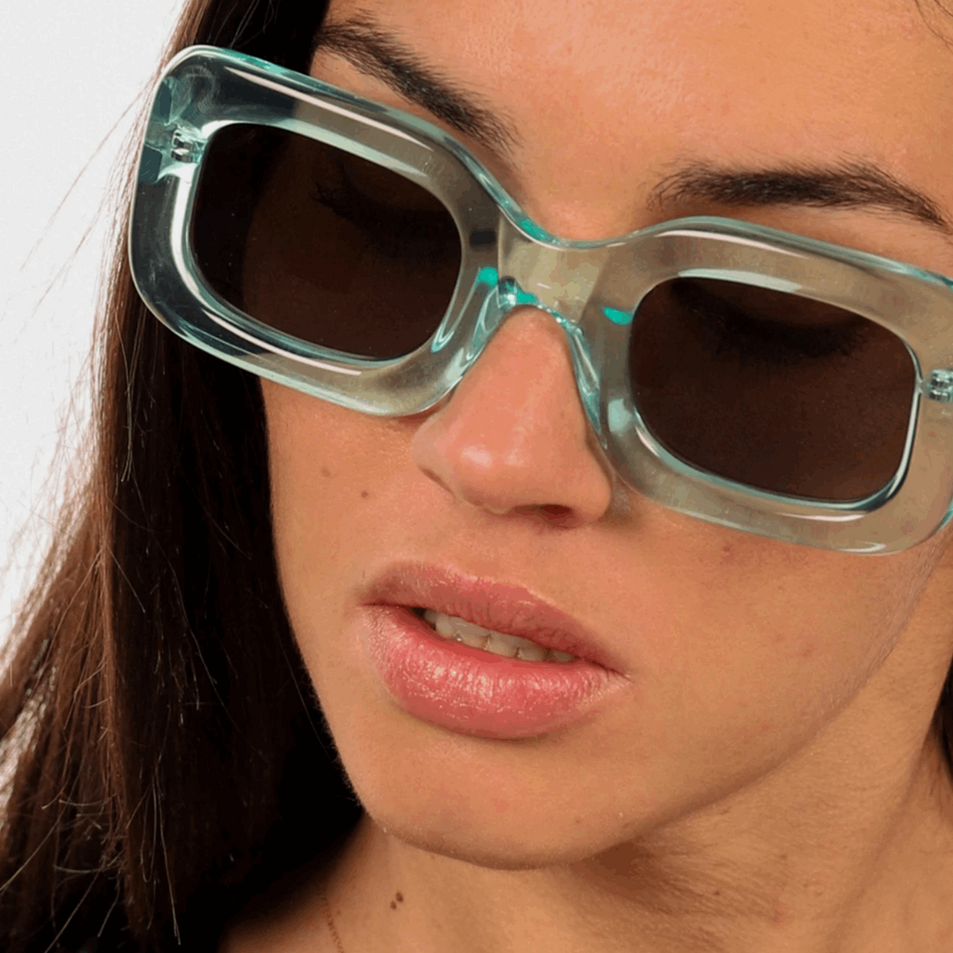 FLAMINGO EYEWEAR Tracy Green Taste Sunglasses - DUXSTYLE