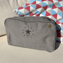 Load image into Gallery viewer, CASA NATURA Men&#39;s Star Dopp Kit - DUXSTYLE
